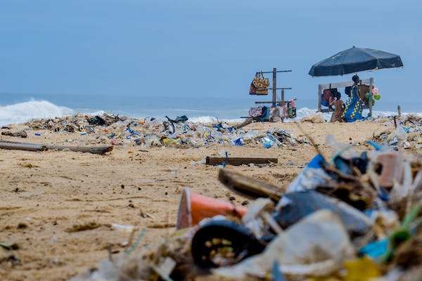 cara manfaatkan sampah anorganik - Womanindonesia.co.id