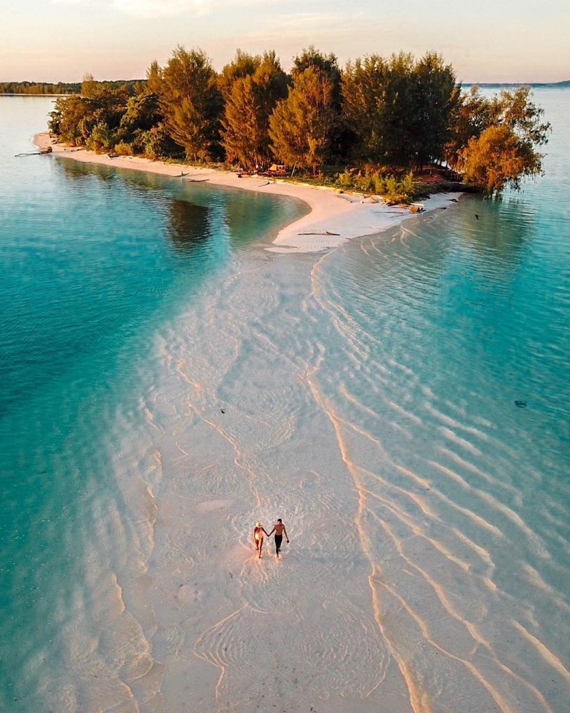 Pulau Dodola,salah satu Maldives versi Indonesia - Womanindonesia.co.id