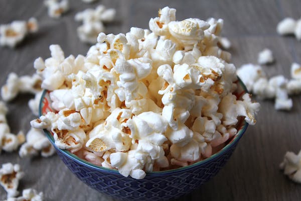 Popcorn jadi camilan enak dan sehat untuk penderita diabetes - Womanindonesia.co.id